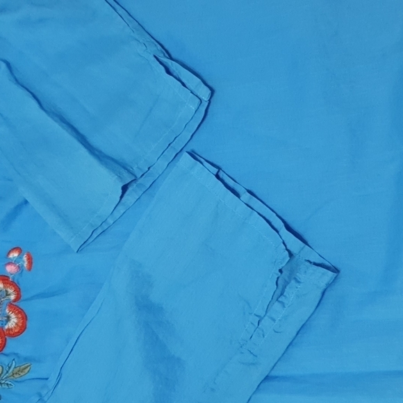 Johnny Was Floral Embroidered Tunic Top - Picture 7 of 9